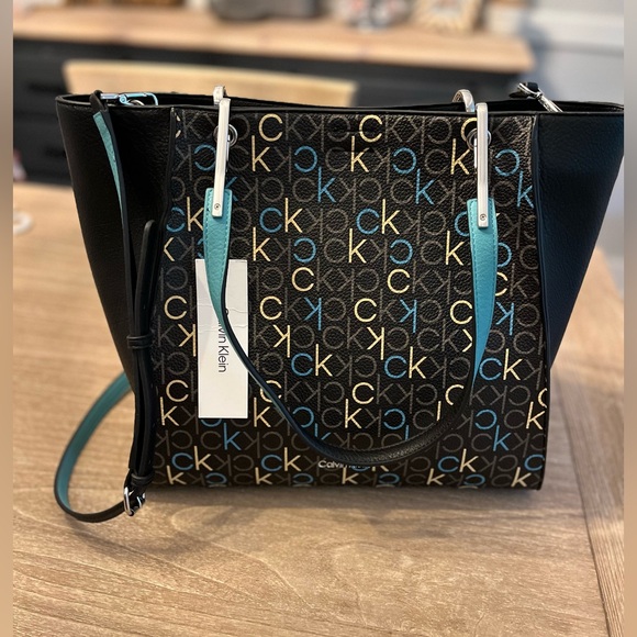 NWT! New Calvin Klein Reyna Logo Tote - Picture 1 of 5